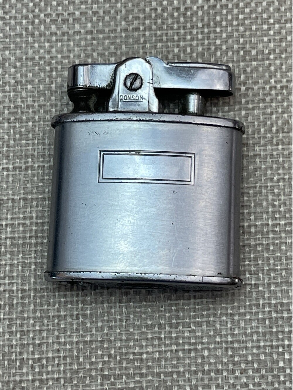 Ronson Standard Vintage Collectible Lighter Silver Tone Newark N.J. U.S.A.Ronson